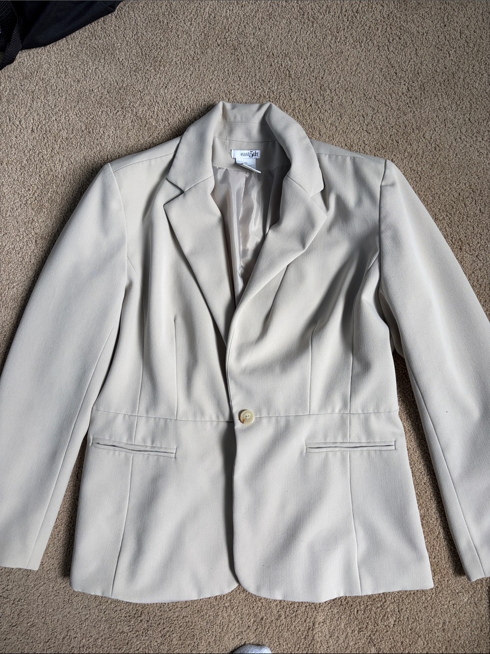 East 5th Cream Single-Button Women's Blazer